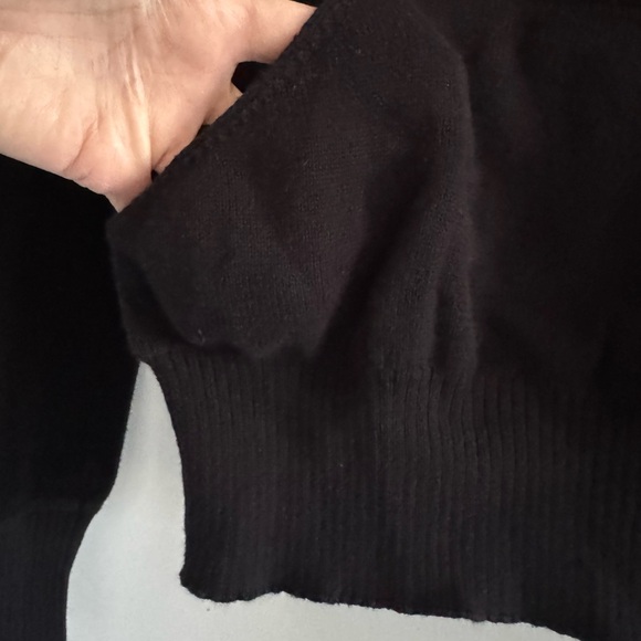 EXCHANGE Black and White Knit Top - Picture 3 of 5